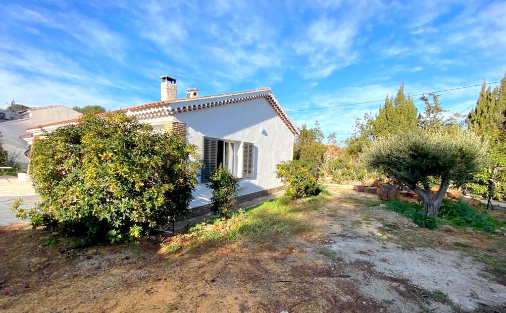 Maison rénovée de plain-pied à vendre secteur de la Thébaïde à Six-Fours