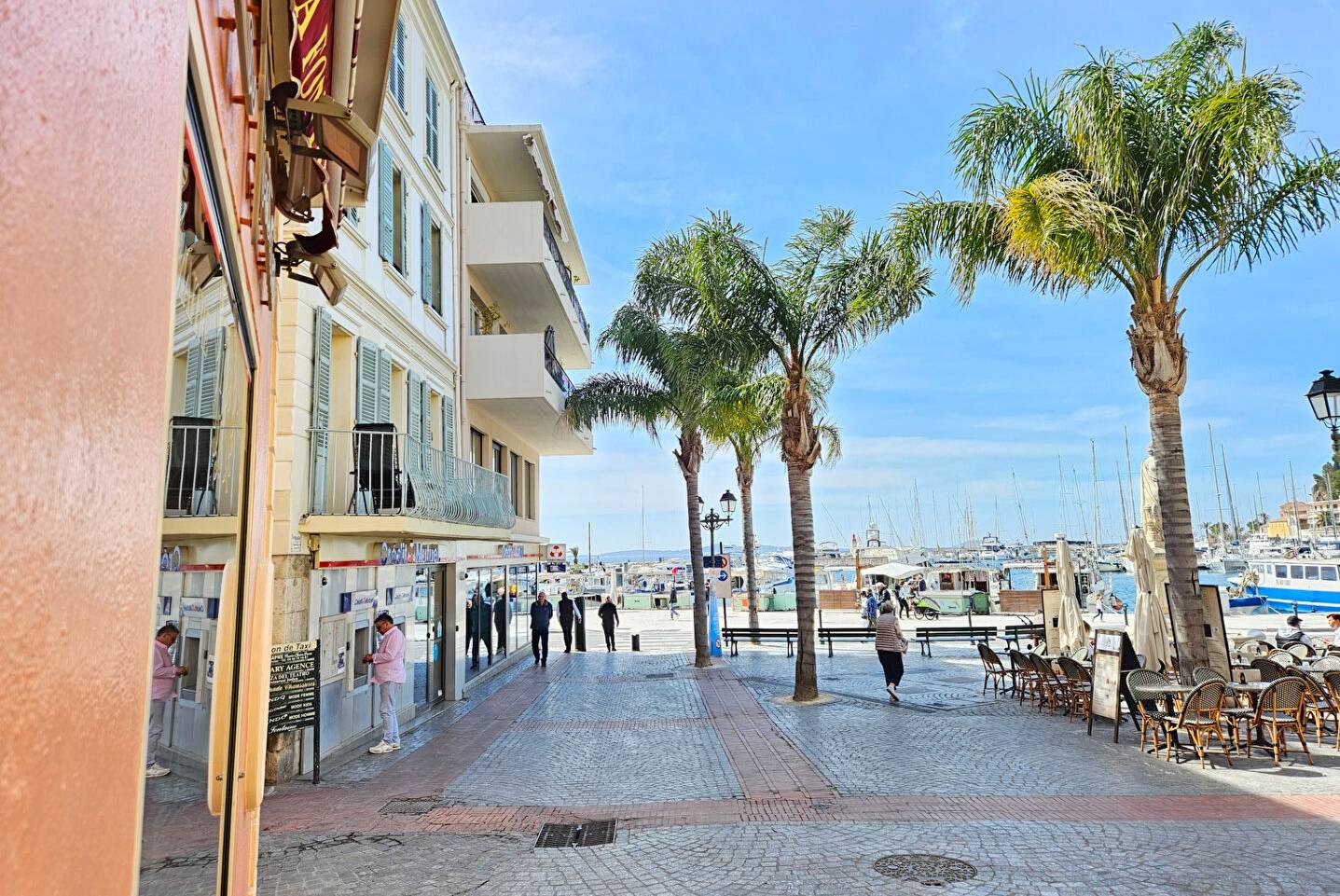 Droit au bail à vendre à proximité immédiate du port de Sanary-sur-Mer