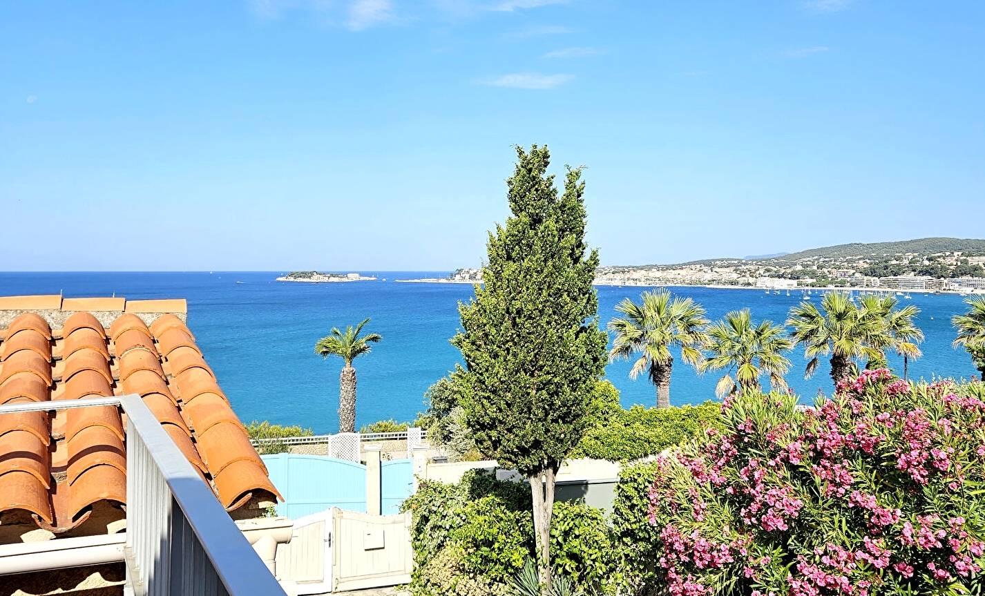 Maison en front de mer à vendre sur le littoral de Sanary