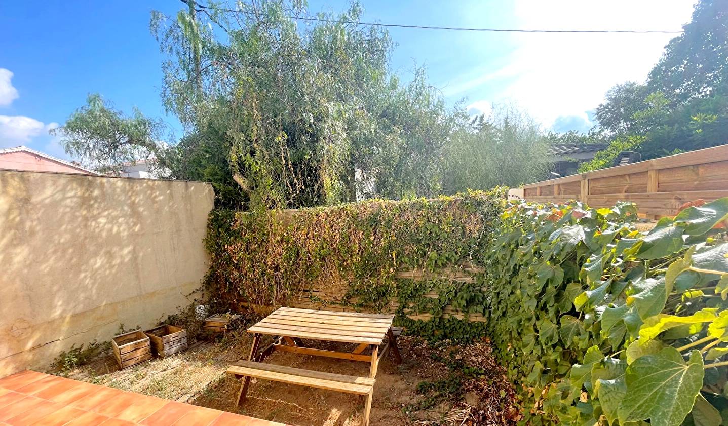 Bas de maison avec jardin à vendre quartier les Lônes à Six-Fours-les-Plages