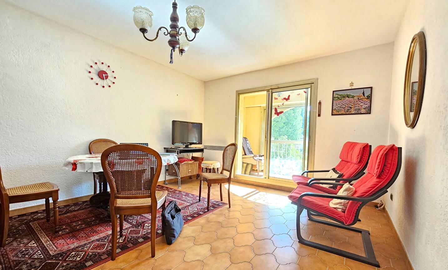 Appartement à vendre à deux minutes à pied de la plage de la Coudoulière