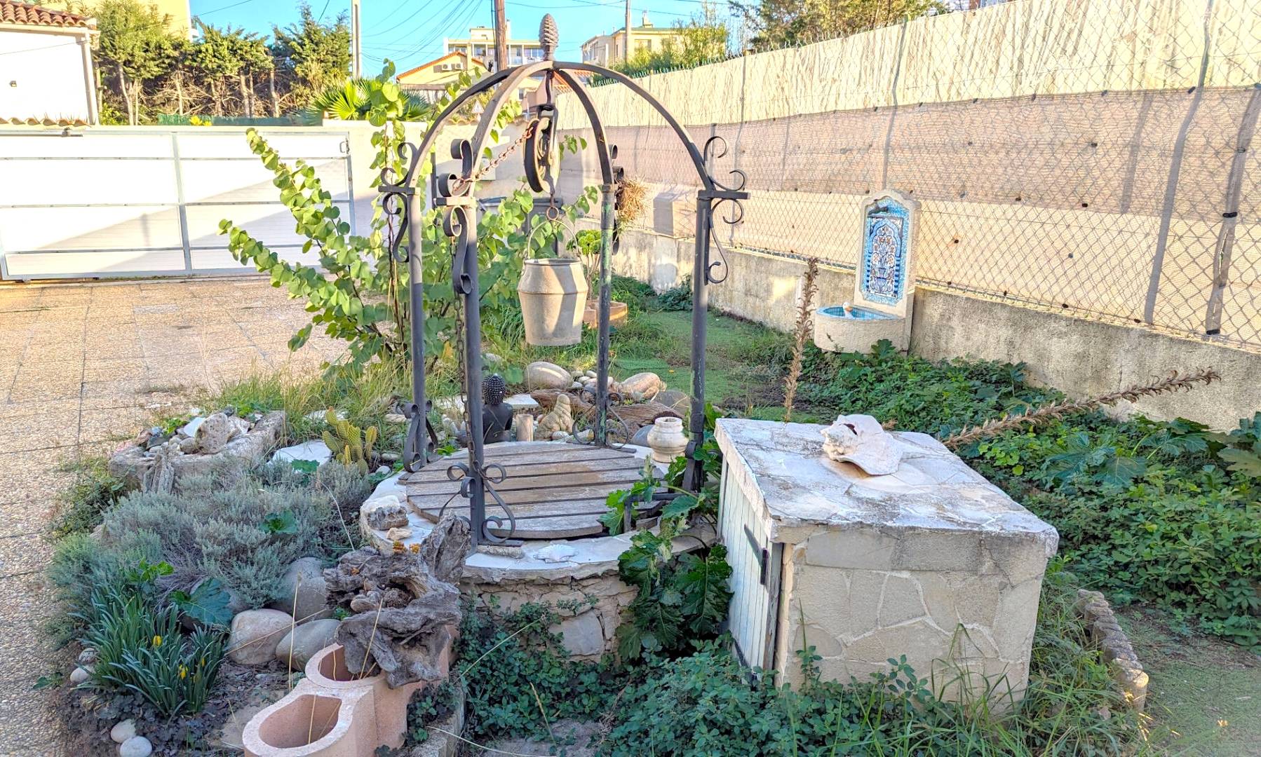 Maison 3 pièces avec jardin à vendre sur la Rocade de Font de Fillol à Six Fours