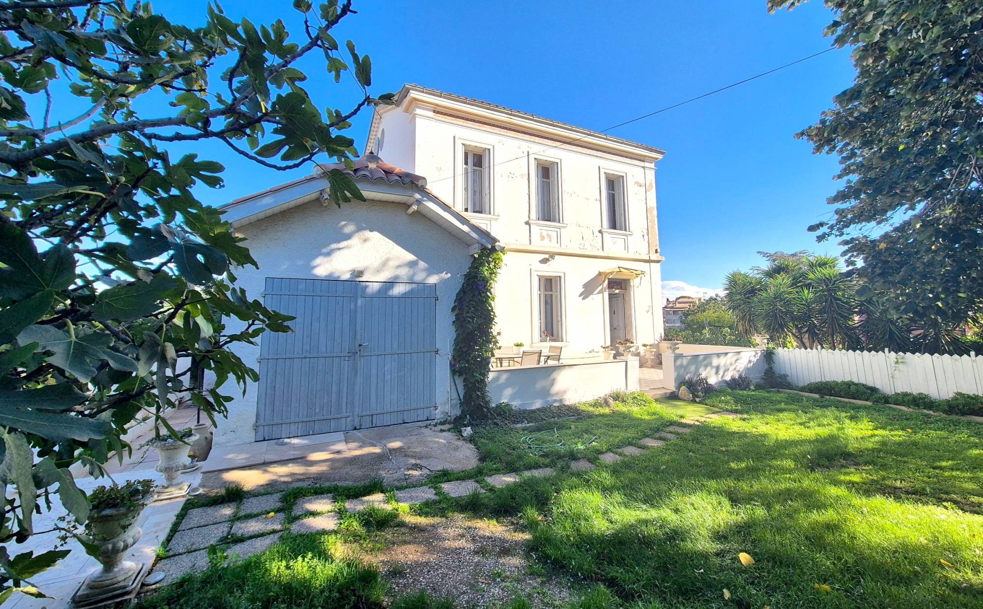 Maison bourgeoise du XIXe siècle à vendre à Six-Fours-les-Plages