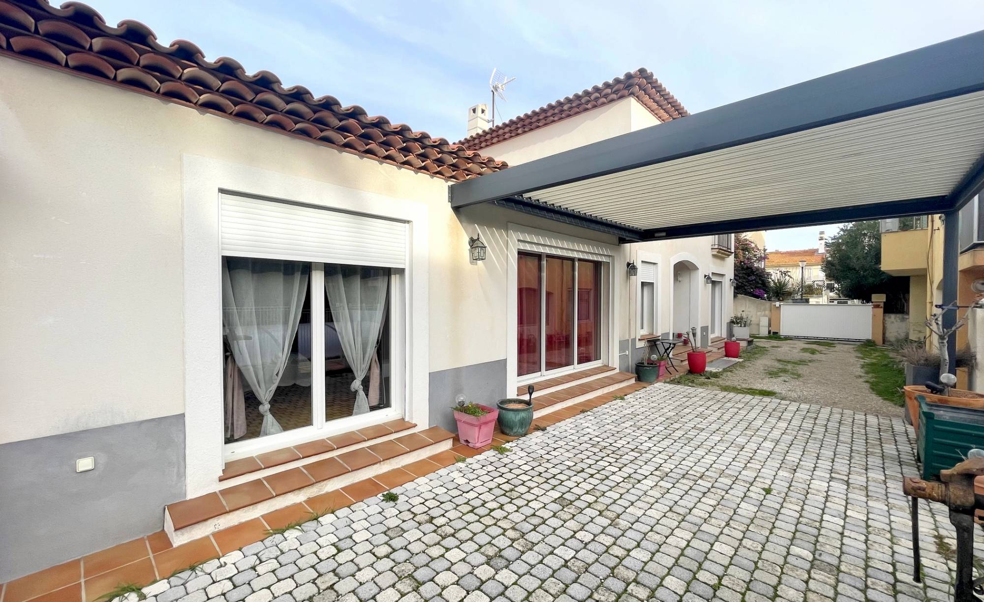 Maison 4 pièces avec piscine à vendre Rue Marius Bondil au Brusc