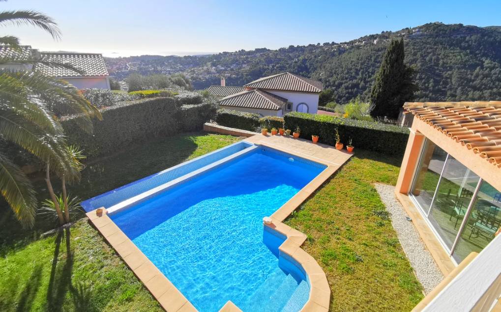 Villa avec piscine à vendre sur les hauteurs de Ollioules