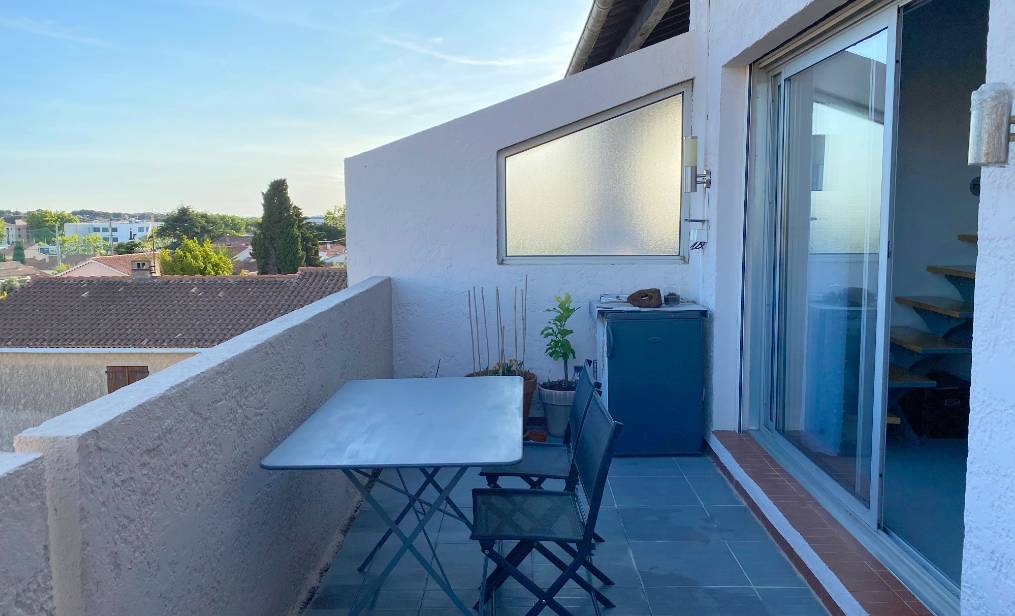 Grand appartement deux pièces avec terrasse à vendre secteur Verger