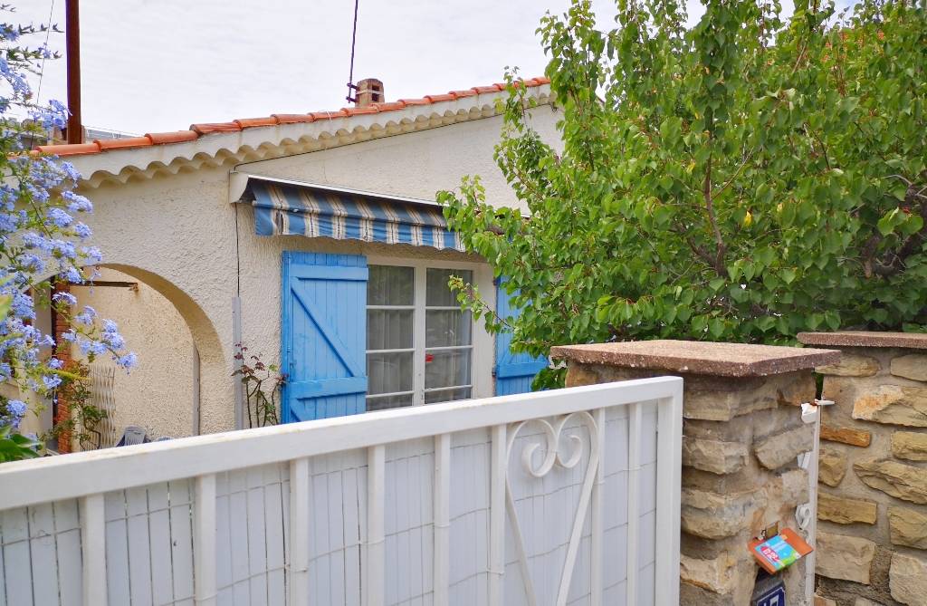 Maison individuelle avec terrain à vendre proche du port de Sanary