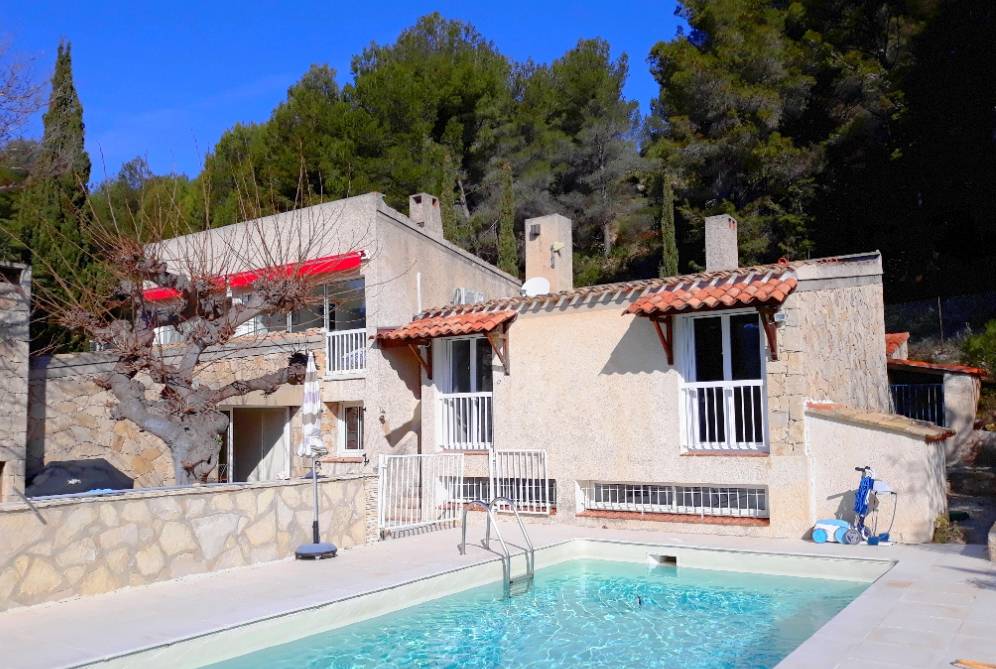 Propriété de charme avec piscine à vendre à La Cadière-d'Azur