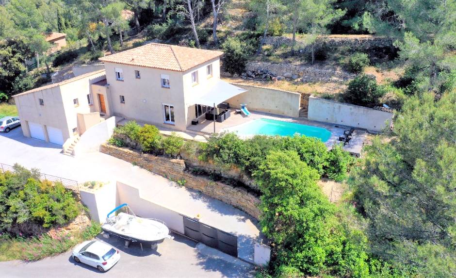 Demeure moderne avec piscine à vendre à Bandol