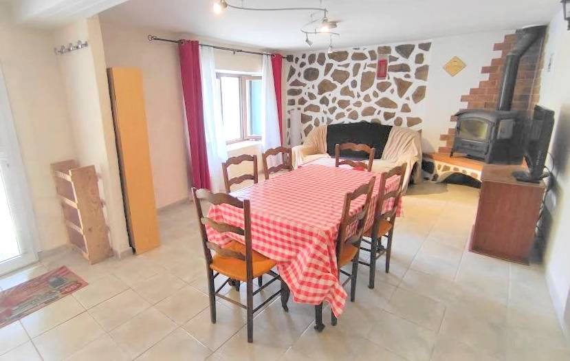 Maison de hameau rénovée à vendre à Six-Fours-les-Plages