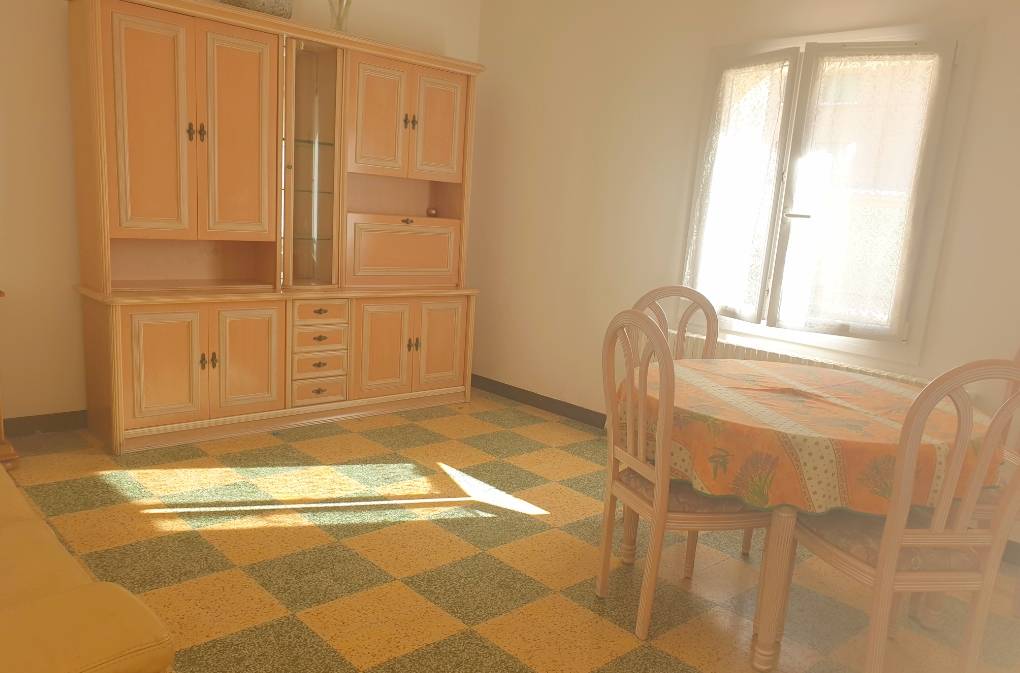 Appartement en rez-de-chaussée à vendre à Six-Fours