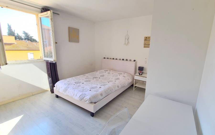 Appartement T4 avec des chambres spacieuses à vendre au cœur de Sanary