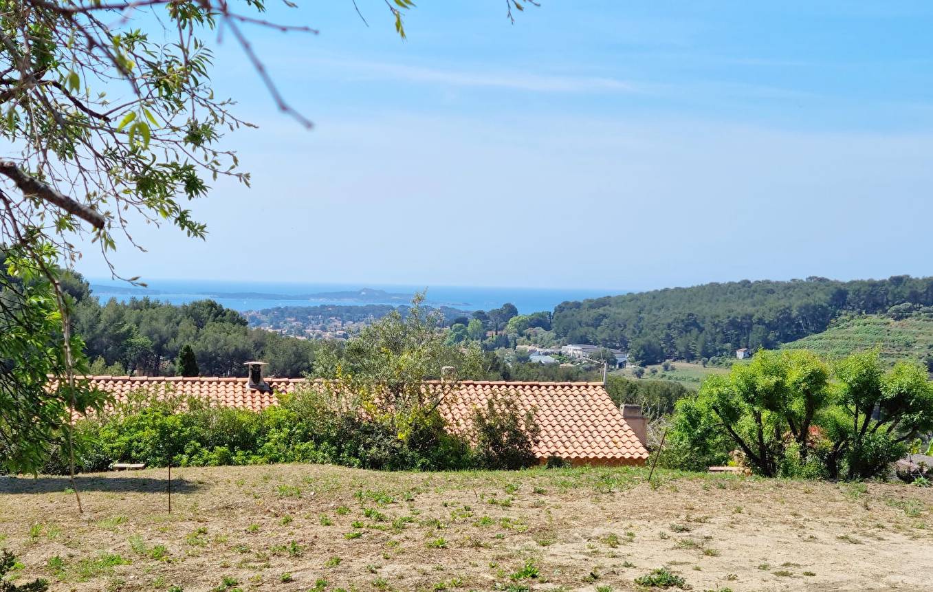 Maison à vendre en contrebas du Massif du Gros Cerveau