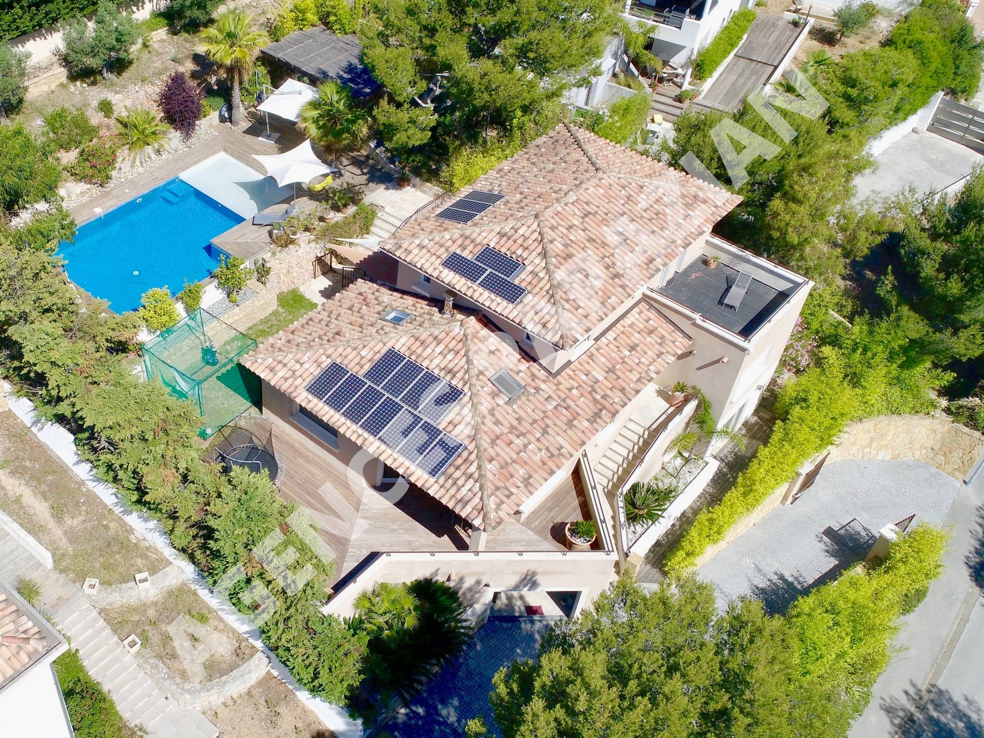 Villa luxueuse à vendre sur la Côte d'Azur