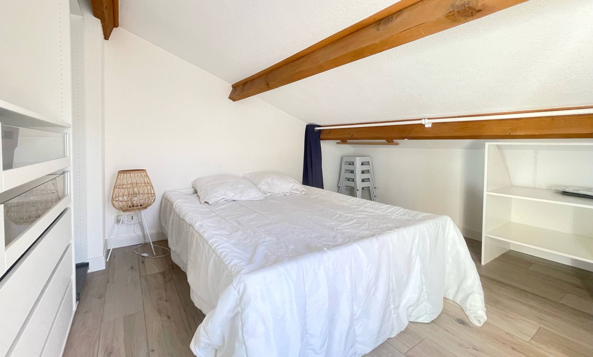 Appartement d'une chambre à vendre par l'agence immobilière Sanary