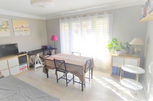 Notre zone d'activité pour ce service A vendre appartement T3 avec grand jardin Evenos 83330